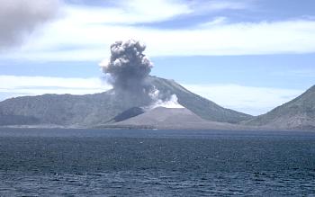 Erupción vulcaniana, Papua Nueva Guinea